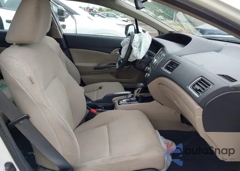 2013 Honda Civic Lx z USA, uszkodzony, nr VIN 2HGFB2F52DH545087